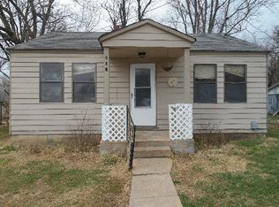 207 Ash St, Willow Springs, MO 65793