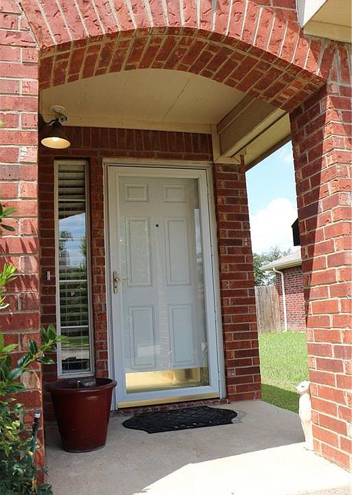 1st image of 227 Quail Meadows Ln