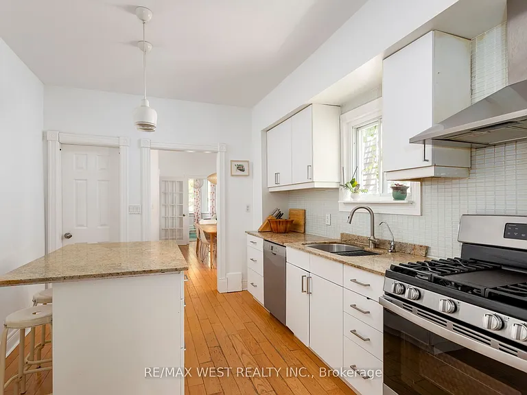 39 Shirley St — Photo 14