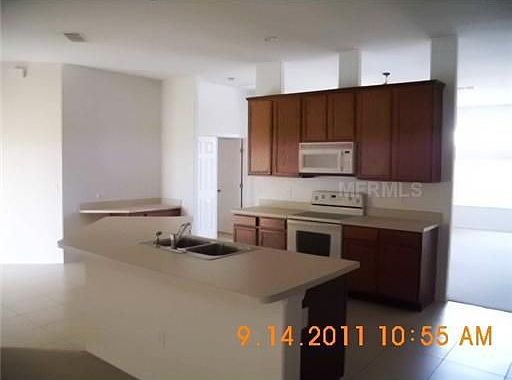 3rd image of 24601 Calusa Blvd