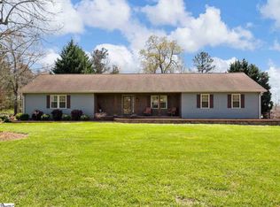 105 James Rd, Campobello, SC 29322