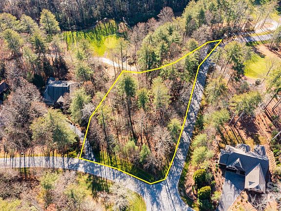 2nd image of 139 Chattooga Run #221