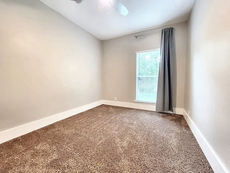 5501 Downs Dr — Photo 21