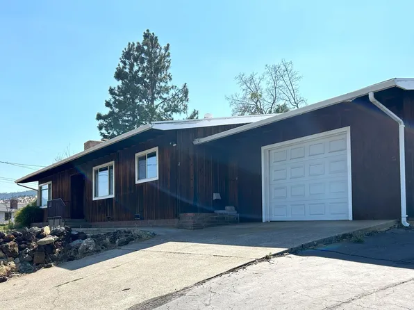 627 Shasta Ave, Yreka, CA 96097