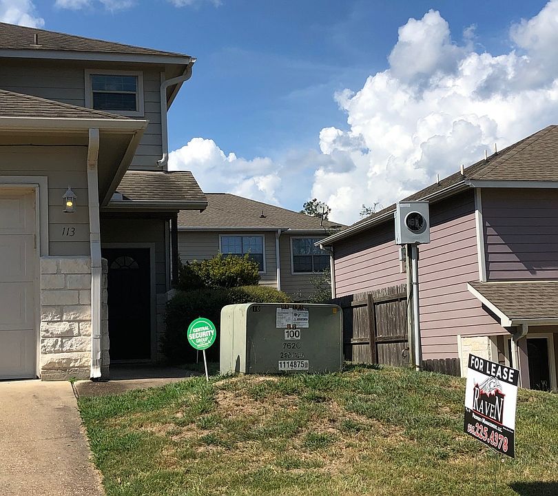 1st image of 113 Sendero Dr
