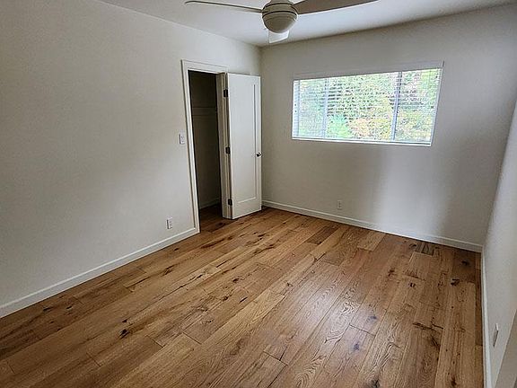 4th image of 7168 Birdview Ave #1