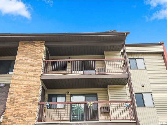4th image of 345 Kingsmere Boulevard #302