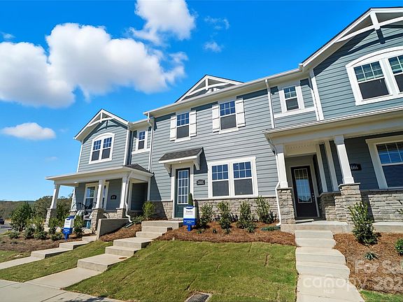 2nd image of 2618 Selbourne Dr
