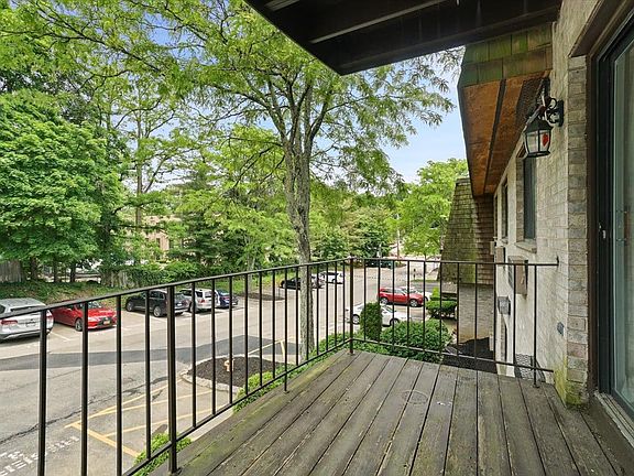 3rd image of 555 Central Park Ave APT 348