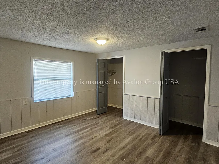 5708 Merrill Rd #6 — Photo 8