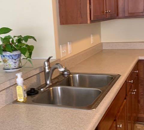 5th image of 2544 Saddleback Drive #B