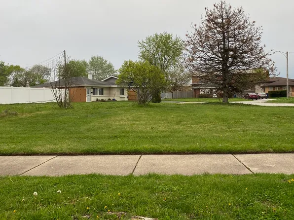 1229 Arthur St, Calumet City, IL 60409