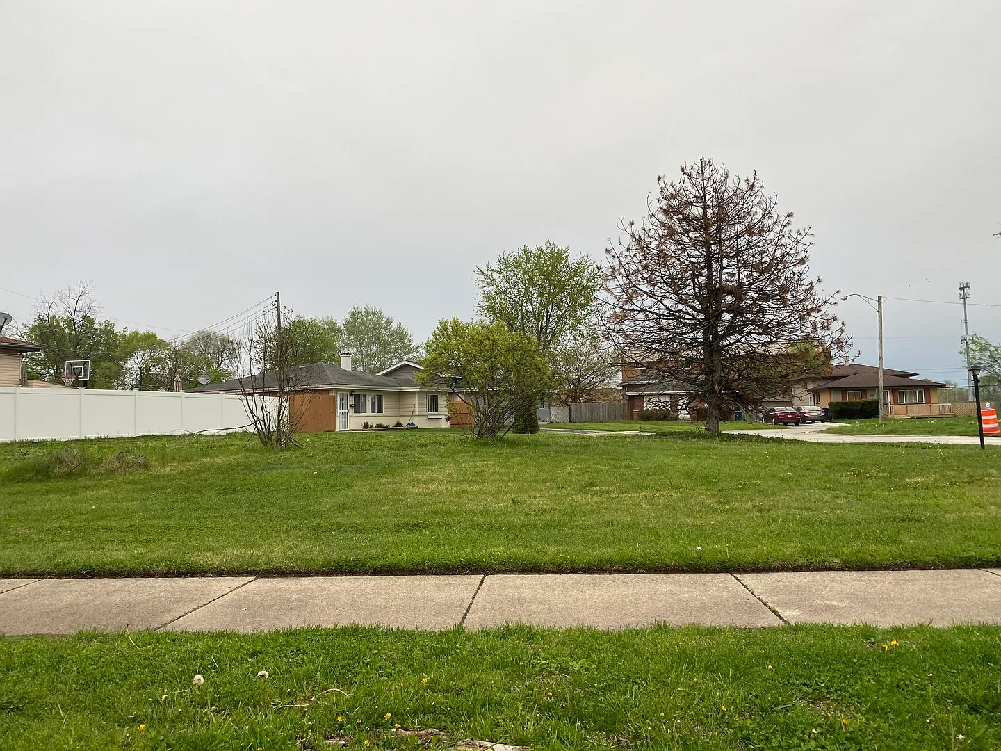 1229 Arthur St photo 1
