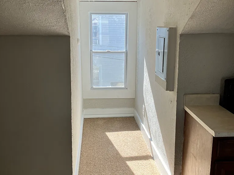 451 Columbus Ave #C — Photo 12