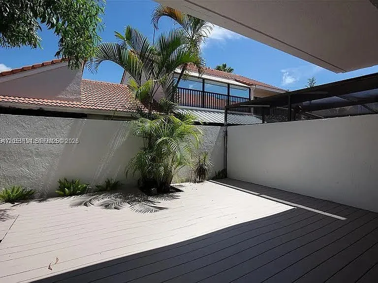 3525 Magellan Cir #626 — Photo 2