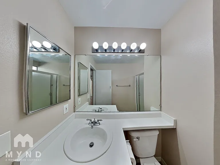 1576 Reno View Dr — Photo 17