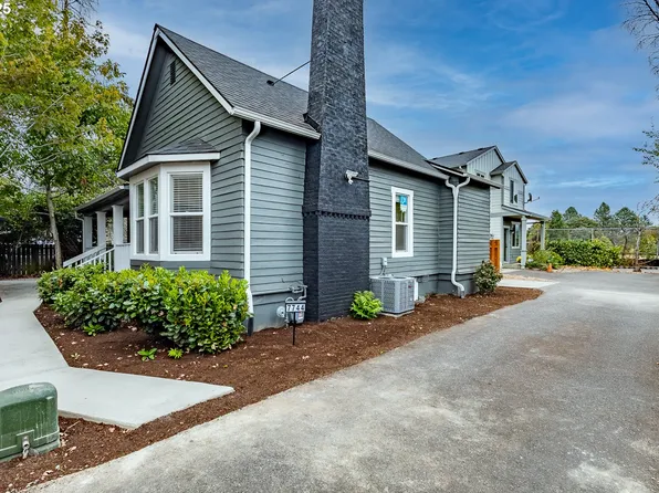 7744 SE 72nd Ave, Portland, OR 97206