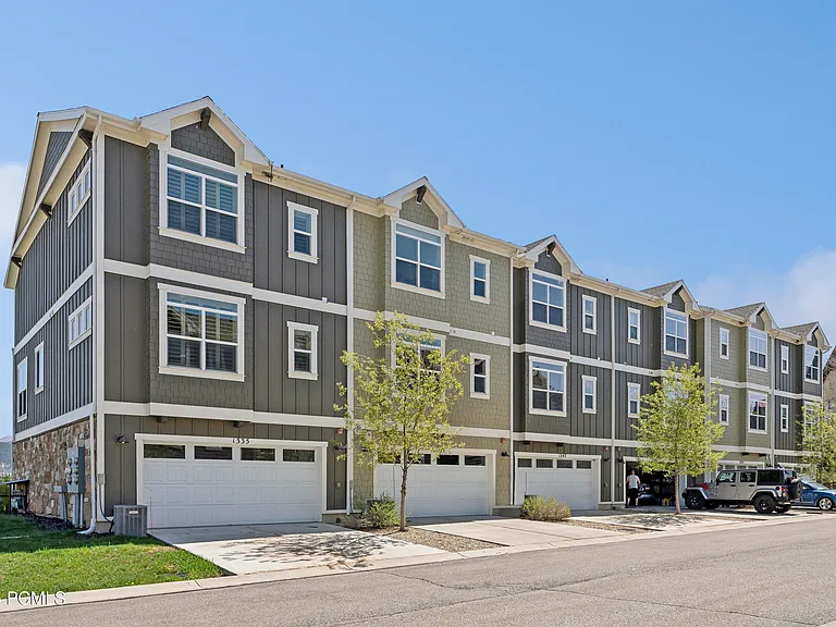 1339 Fiddich Glen Ln — Photo 48