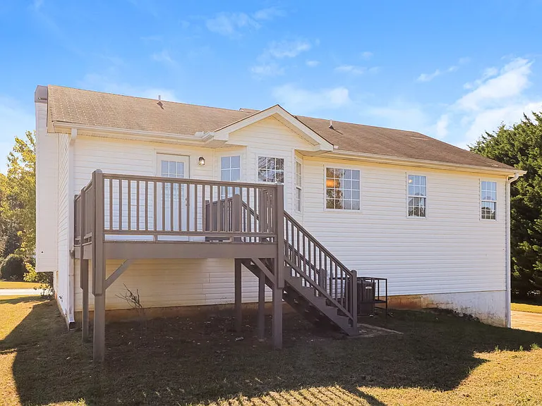 268 Fairview Ln — Photo 17