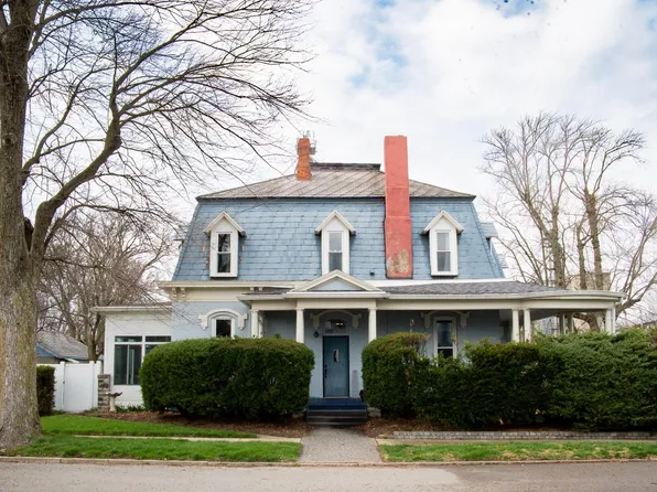 106 E Grace St, Walton, IN 46994