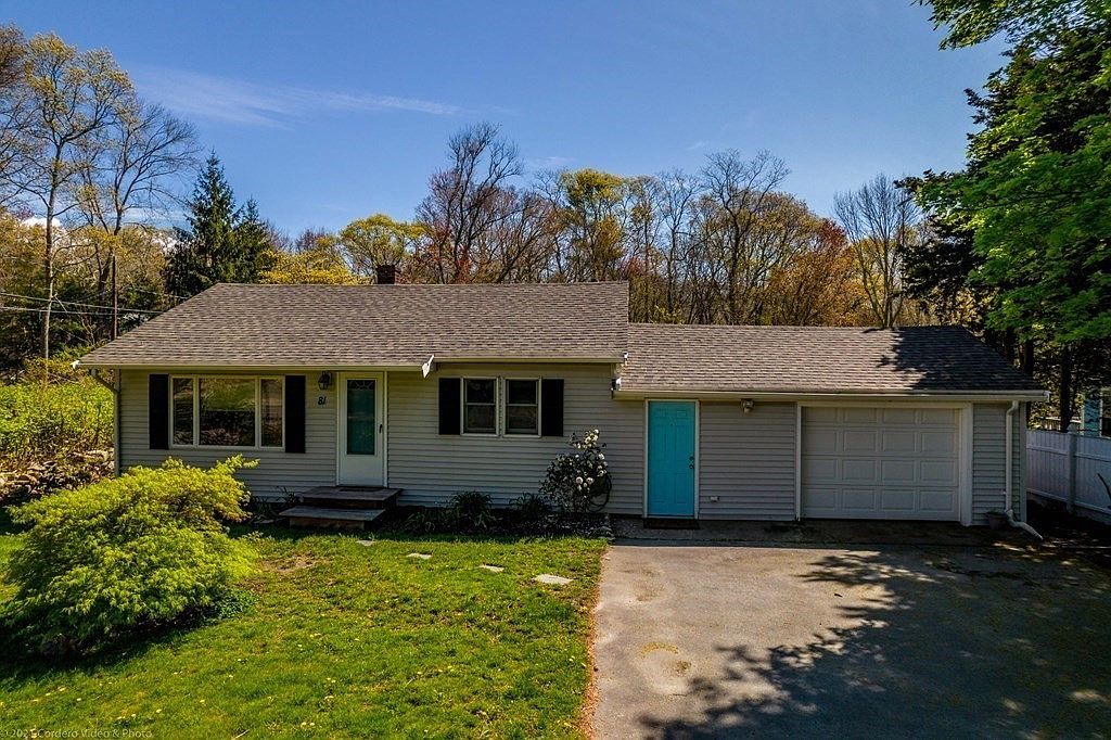 81 Nyes Ln, MA 02743 Zillow