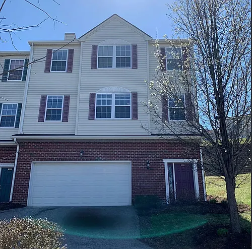 660 Tall Oak Blvd Photo 1