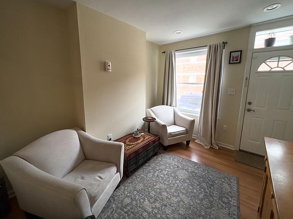 5th image of 2344 1/2 E Tucker St
