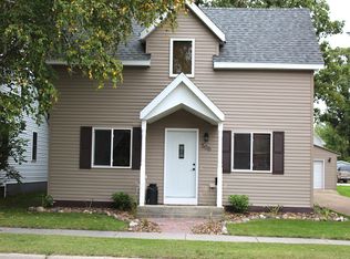 506 Kendall Ave S, Thief River Falls, MN 56701