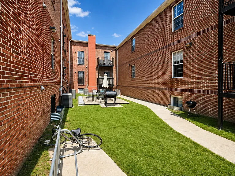734 Park Rd NW #104 — Photo 10