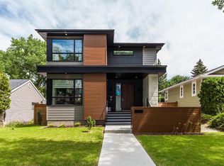 963 12th St S, Lethbridge, AB T1J 2S8