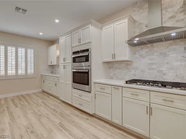 2741 Hartwick Pines Dr, Henderson, NV 89052