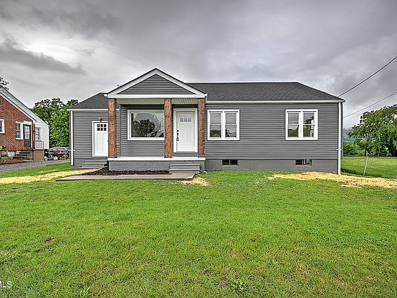 2nd image of 1817 Fort Robinson Dr