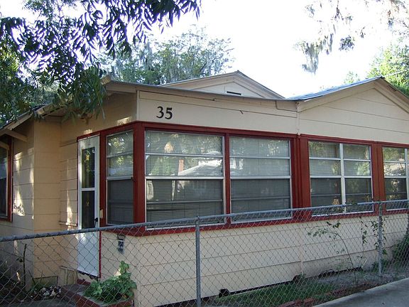 4th image of 35 Desoto Pl