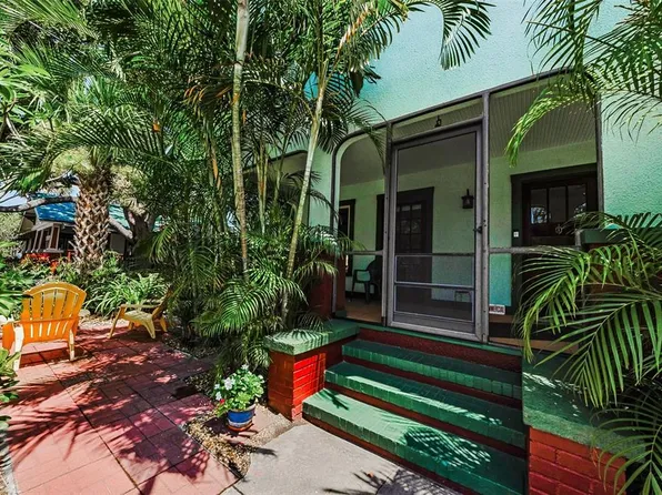 214 Scotland St, Dunedin, FL 34698