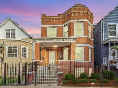 2107 N Karlov Ave, Chicago, IL, 60639