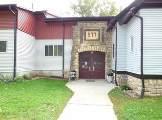 577 Main St W APT 18, Hammond, MN 55991