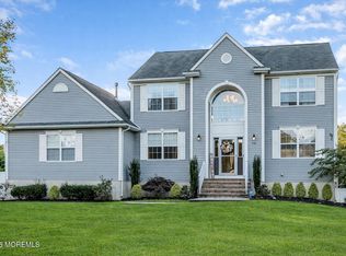 1668 Kalvel Ct, Toms River, NJ 08755