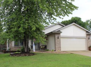 620 Bayfield Ct, Moro, IL