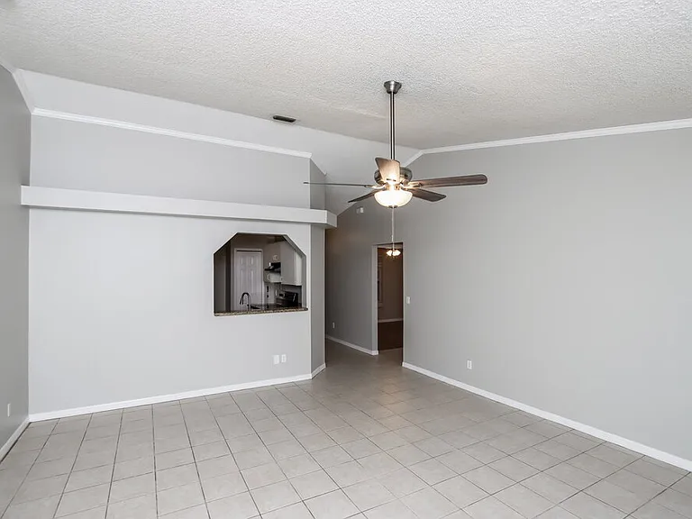 108 Osceola Ave — Photo 5