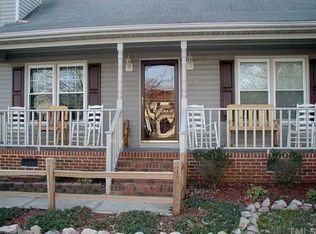 8345 Wynewood Ct, Raleigh, NC 27616