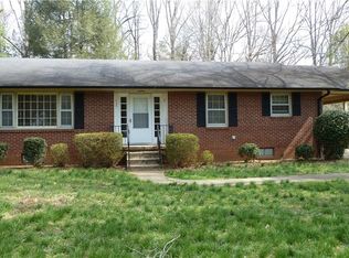 2107 Independence Rd, Winston Salem, NC 27106