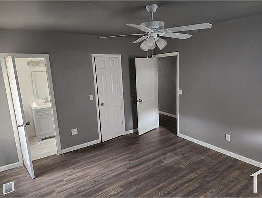 1st image of 815 Bell Dr
