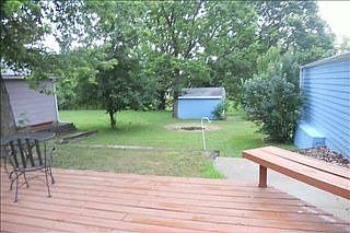 5th image of 605 Stippich St