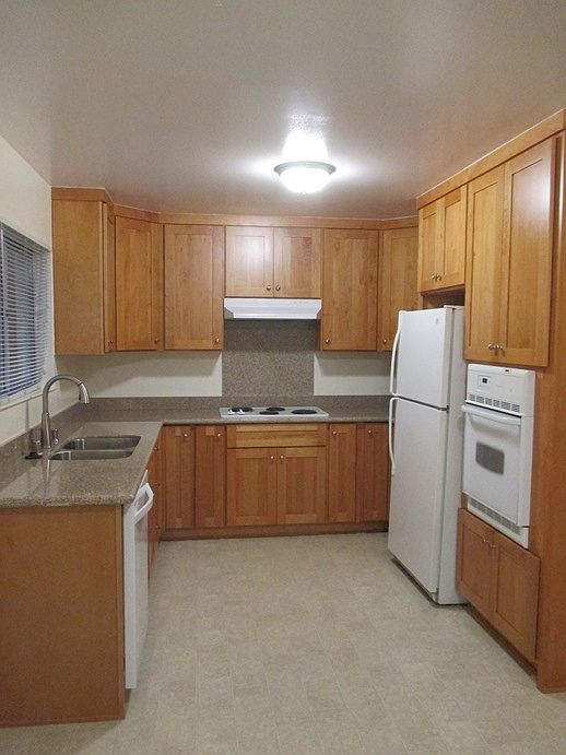 1st image of 262 Encina Ave