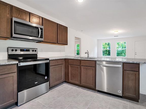 4th image of 24612 Darkwood Ct