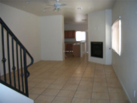 2nd image of 444 Rexford Dr #0
