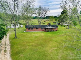 1799 Bear Branch Rd, Jesup, GA 31545