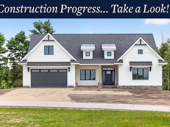 6307 Quarry View Dr, Bay Harbor, MI 49770