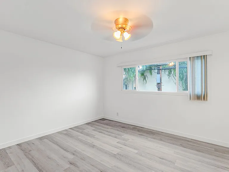 1122 S. Shenandoah St. — Photo 14