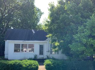 14123 Elkhart St, Crown Point, IN 46307